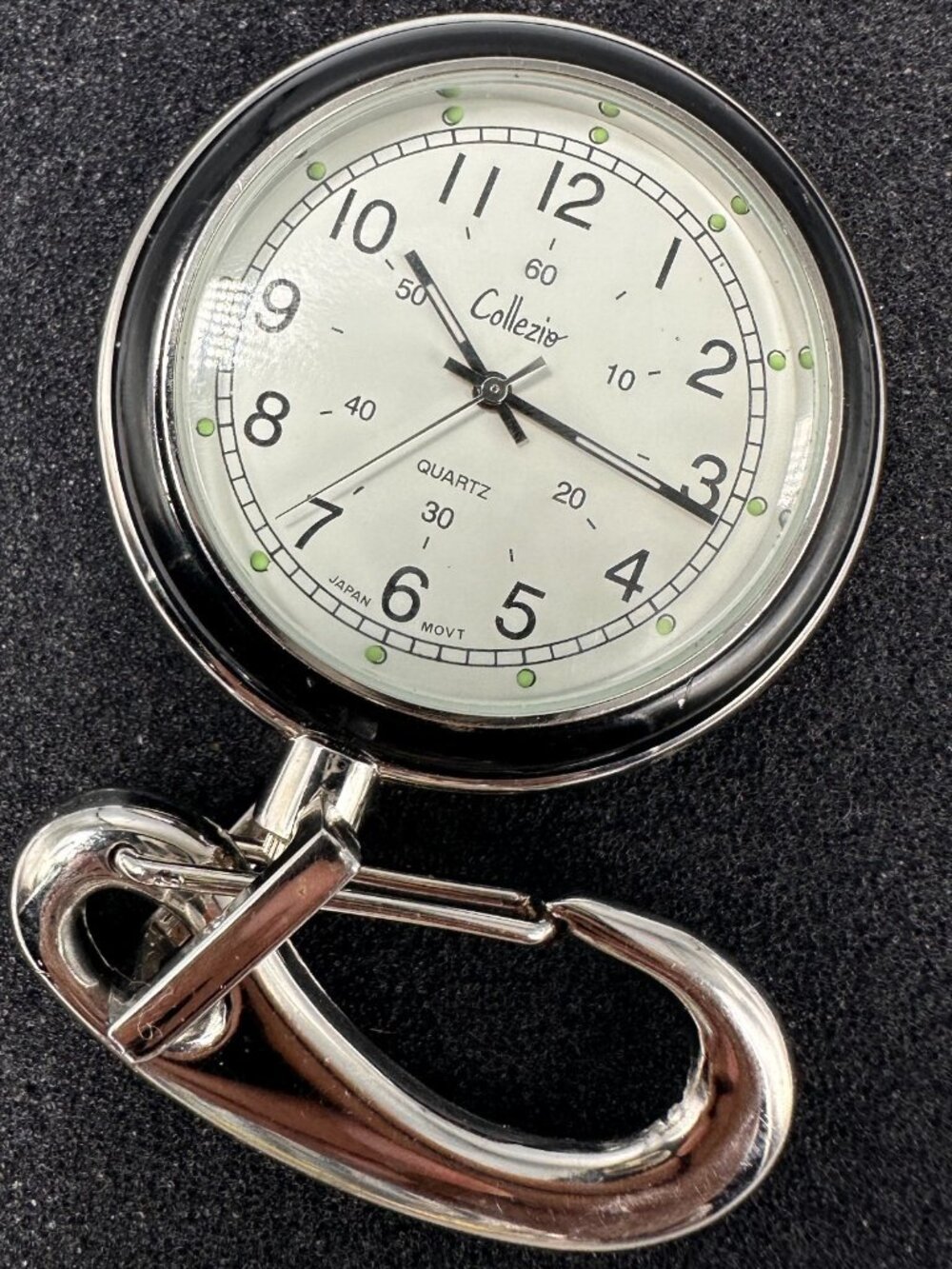 Collezio Clip On Watch Silver Tone Keychain Bag Purse Charm New Battery